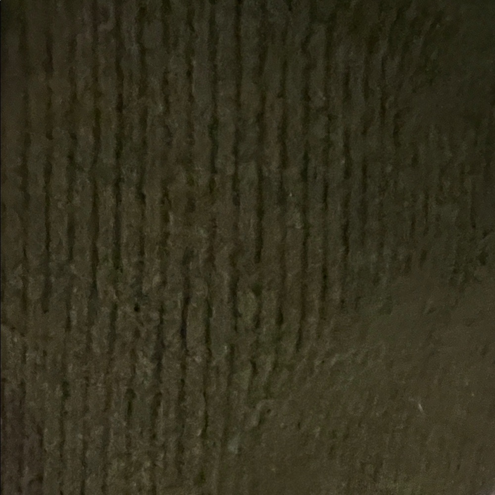 Elegant Green Women's Sweater - Picture 6 of 6